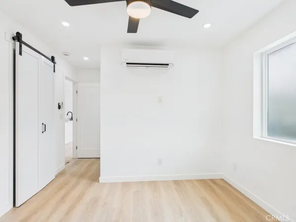 $2,725 | 748 Newport Avenue, Unit 6, Long Beach, CA 90804