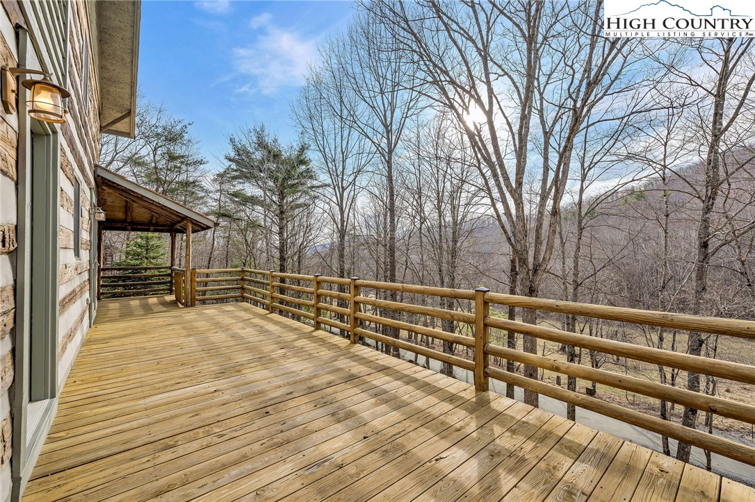 372 Homestead Road Todd, NC 28684 - Photo 10 of 41