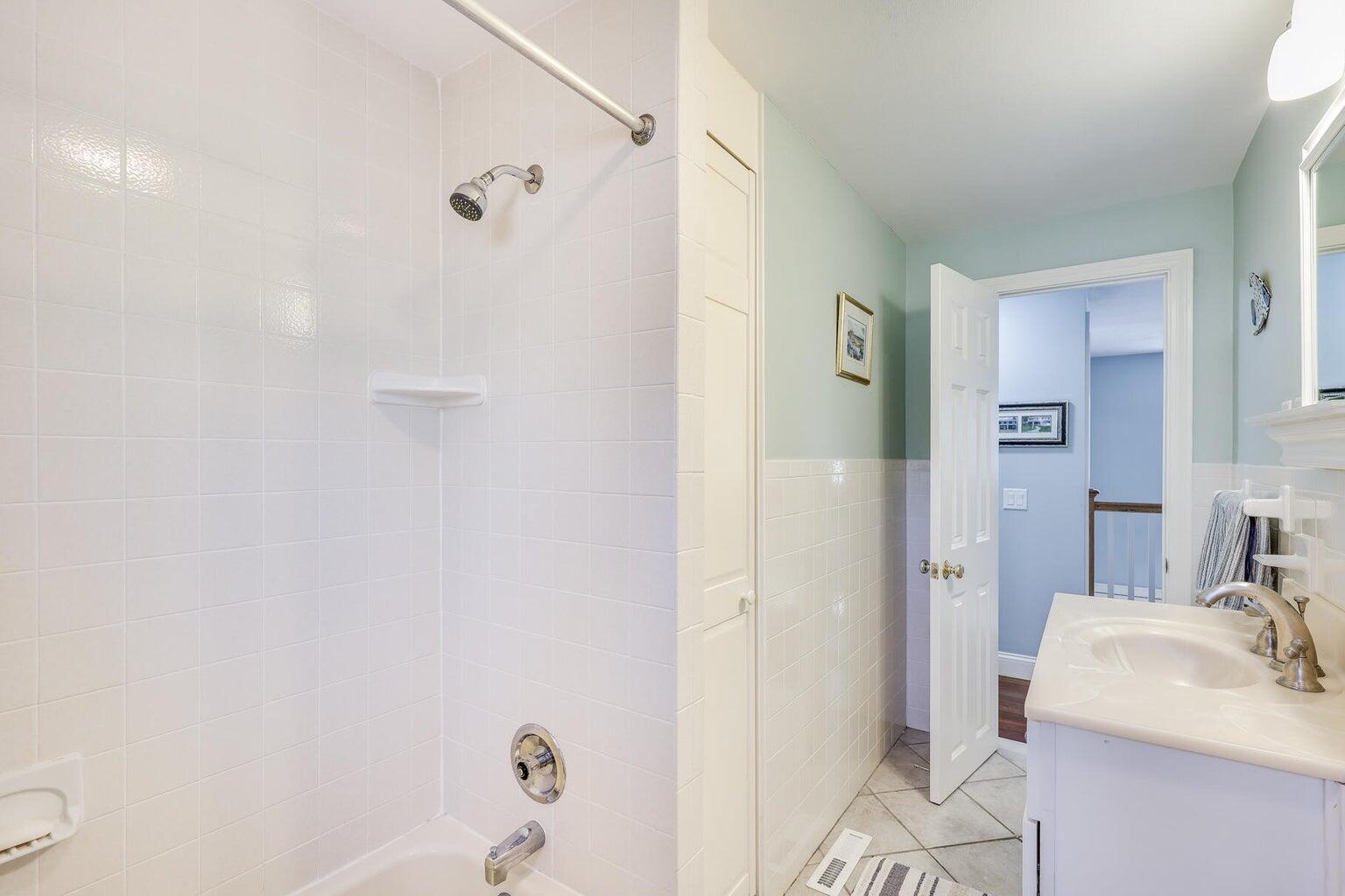 80 Pilgrim Road Dennis, MA 02638 - Photo 13 of 40 20