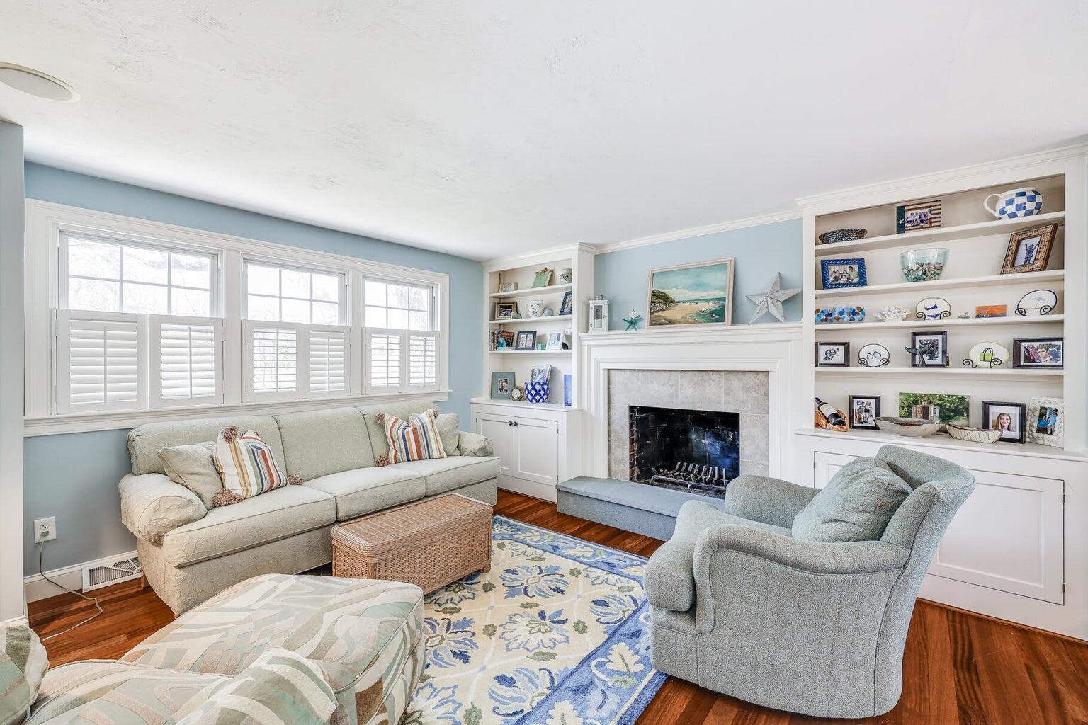 80 Pilgrim Road Dennis, MA 02638 - Photo 3 of 40 3