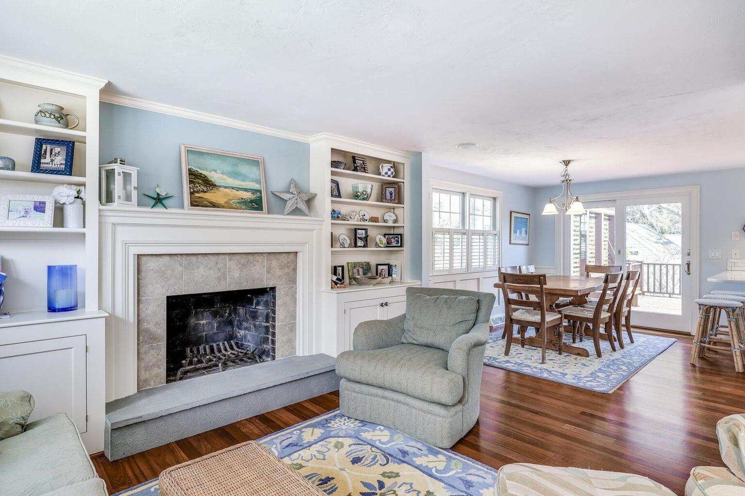 80 Pilgrim Road Dennis, MA 02638 - Photo 4 of 40 6
