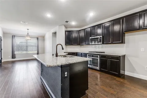 $255,000 | 2022 Rosebury Lane, Forney, TX 75126