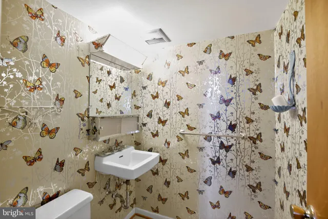 $375,000 | 1901 Suffolk Road, Finksburg, MD 21048