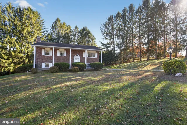 $375,000 | 1901 Suffolk Road, Finksburg, MD 21048