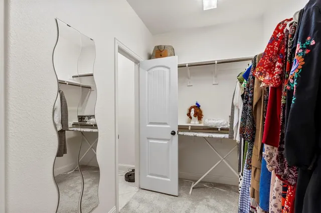 $599,999 | 1517 Presley Way, Lantana, TX 76226