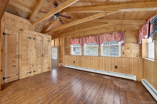 $849,000 | 4 Debbie Court, Chester, NY 10918