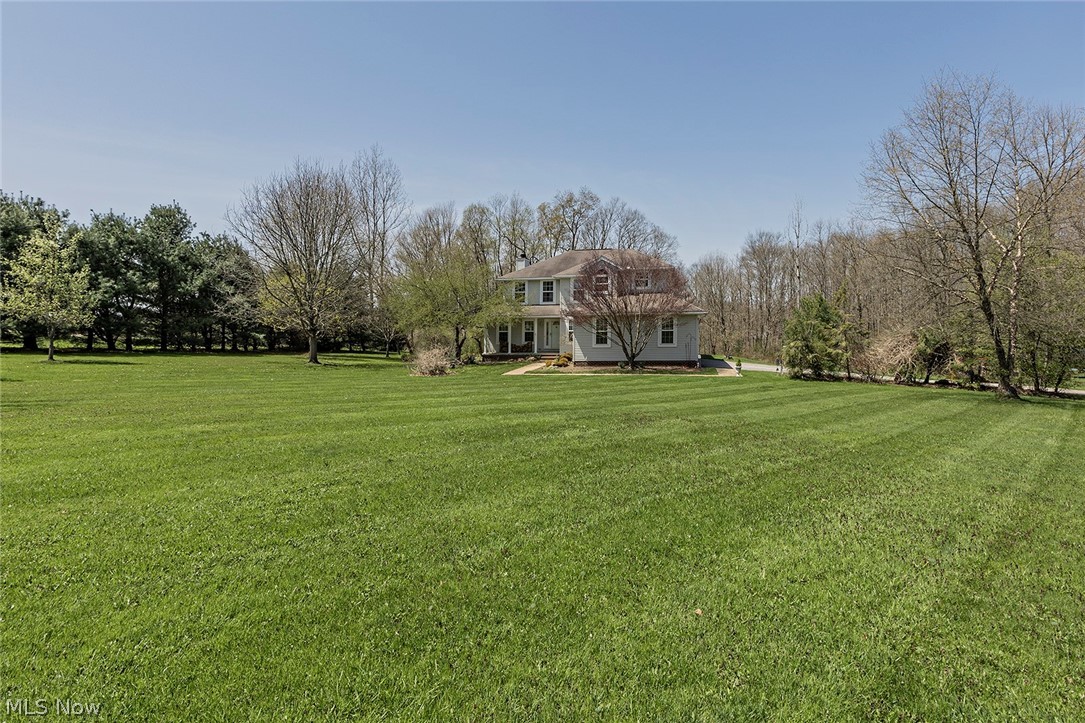 16670 Munn Road Chagrin Falls, OH 44023 - Photo 2 of 33 Gallery Image 2