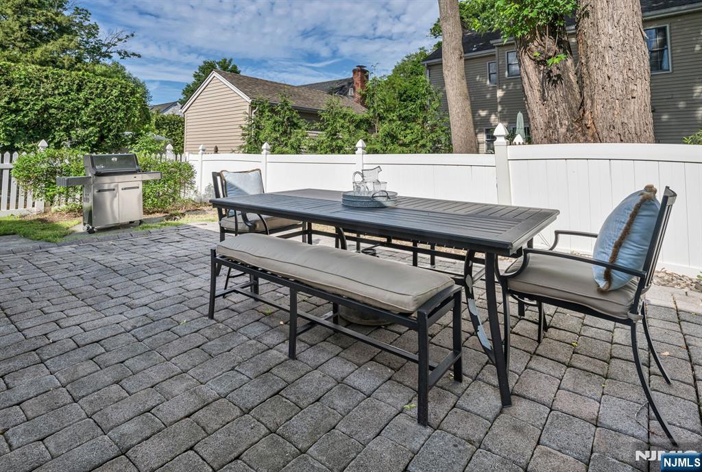 451 Bogert Avenue Ridgewood, NJ 07450 - Photo 33 of 33