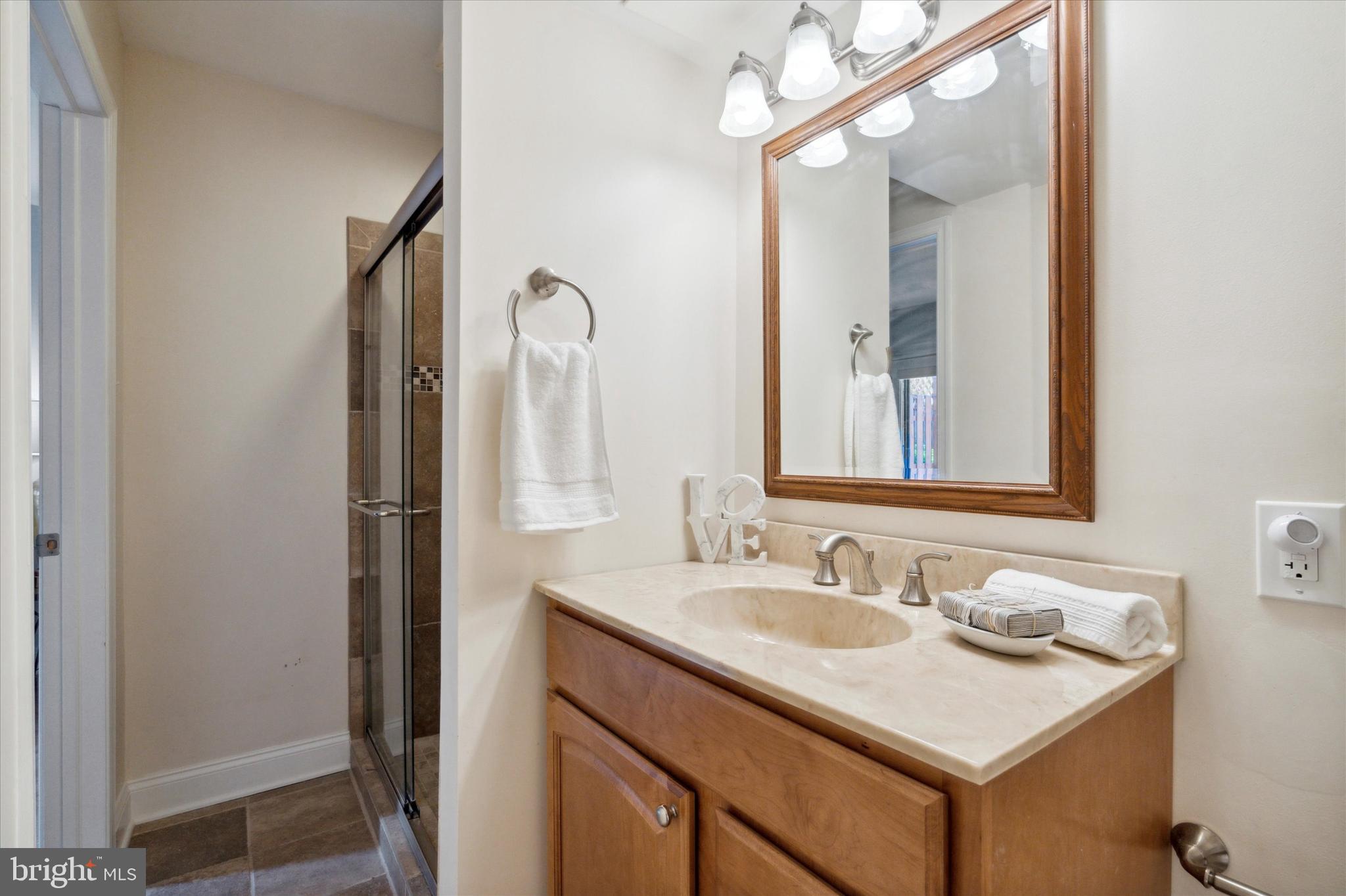 2114 Appletree Street Philadelphia, PA 19103 - Photo 7 of 63 First floor full bath