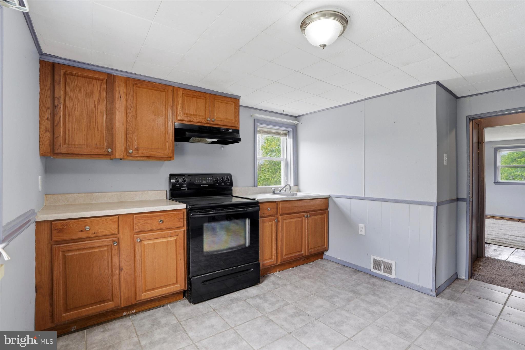 847 Faust Road Perkiomenville, PA 18074 - Photo 9 of 13 Kitchen