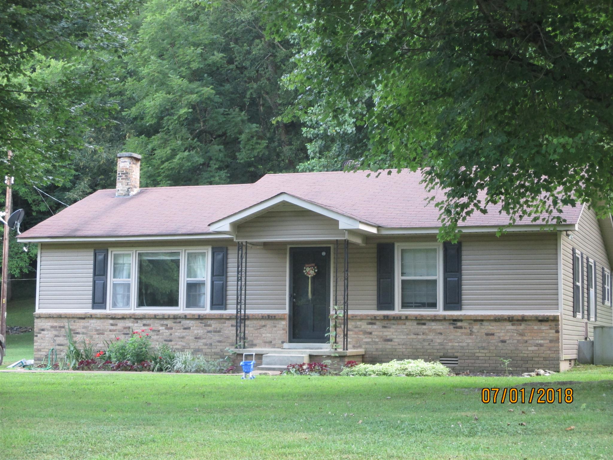 5338 Cowhorne Hollow Nice Home on 5+/- Acres