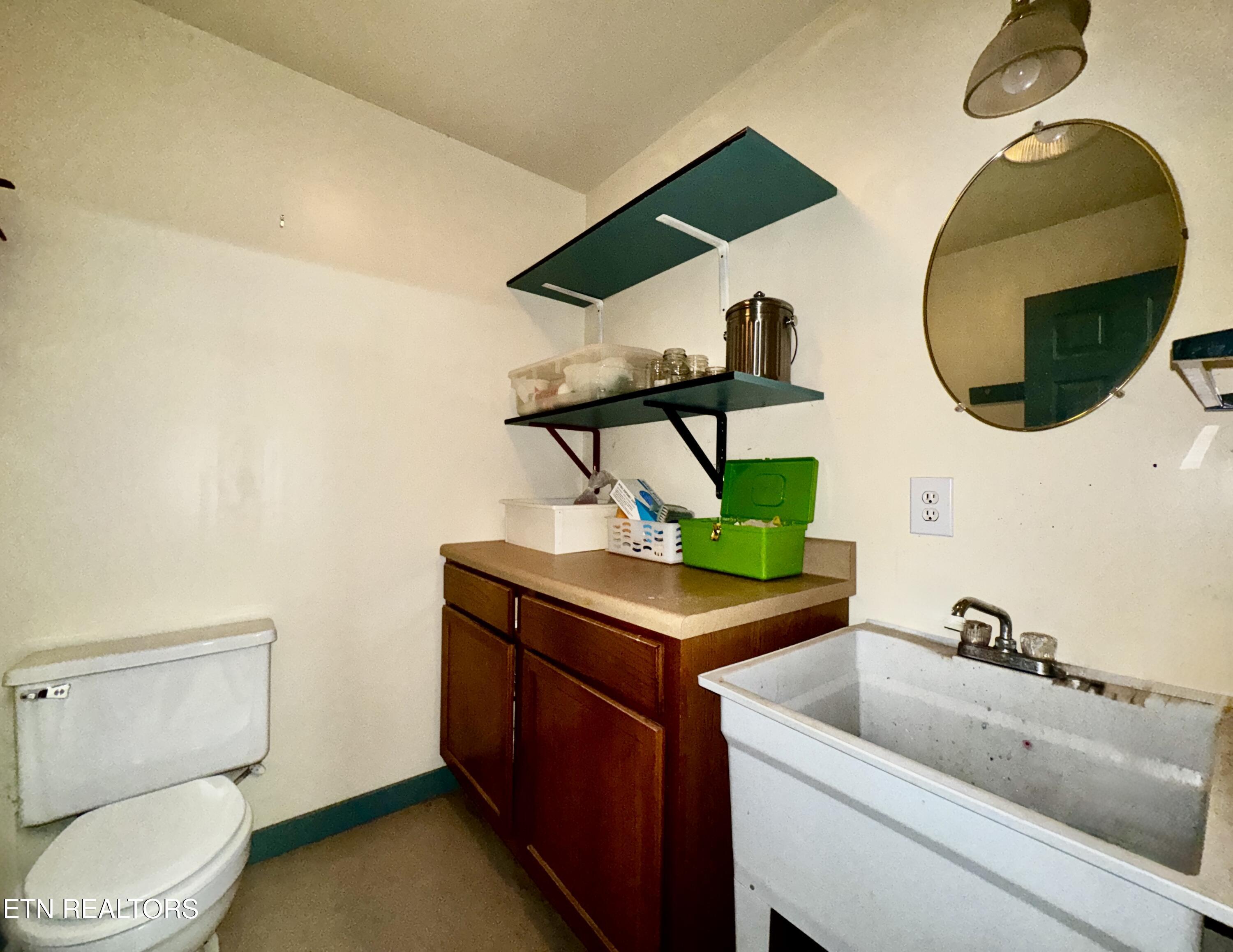 7708 Dave Road Knoxville, TN 37938 - Photo 59 of 60 1-90