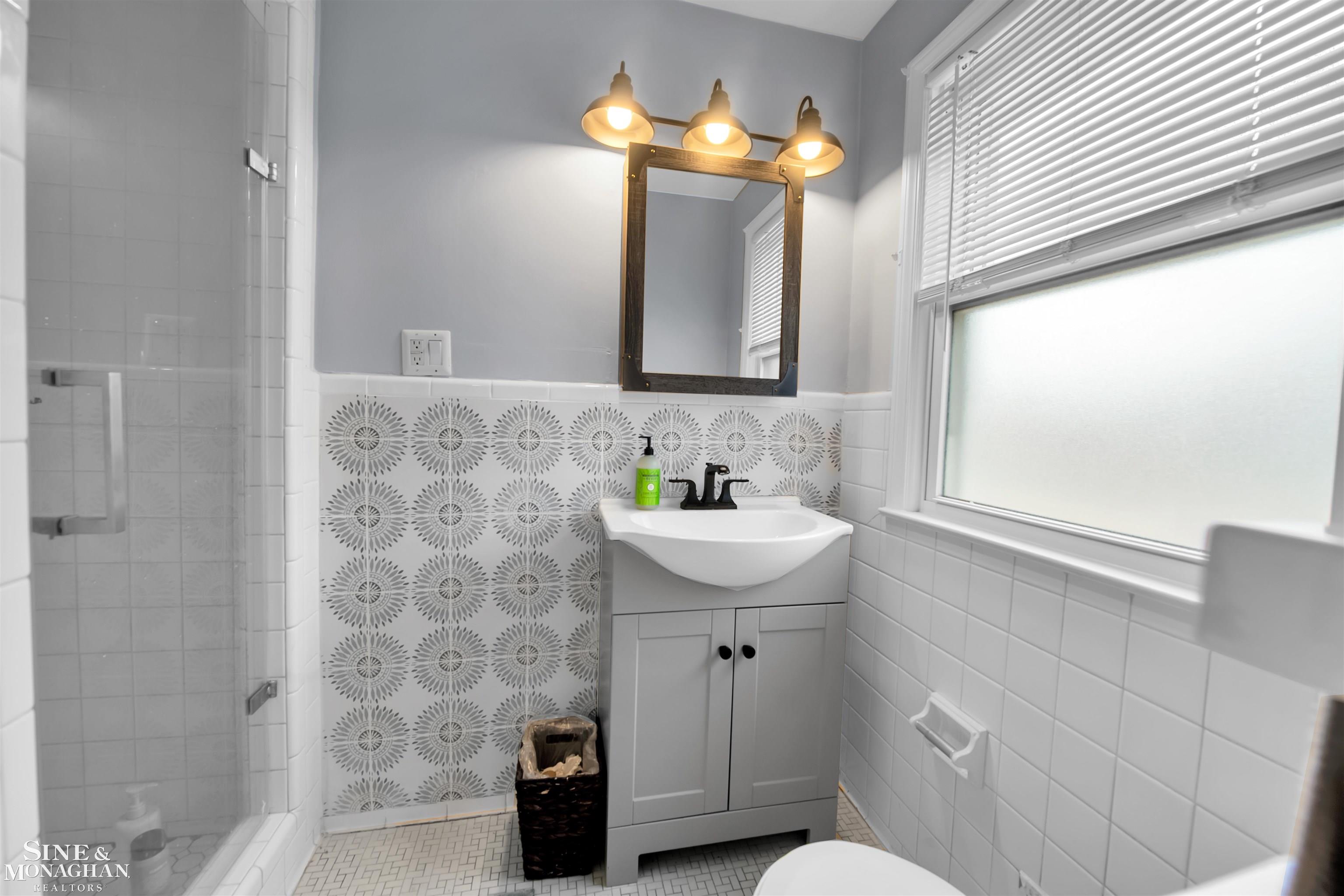 850 Harcourt Road Grosse Pointe, MI 48230 - Photo 12 of 54