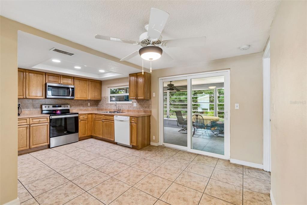 8832 Goshen Lane Port Richey, FL 34668 - Photo 11 of 40 Gallery Image 11
