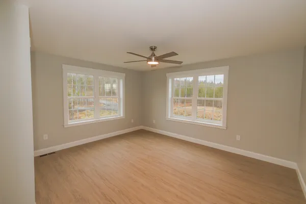$575,000 | 22 Deer Hill Estates, Cornville, ME 04976