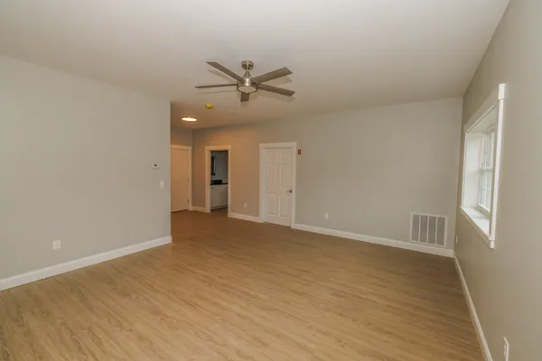 $575,000 | 22 Deer Hill Estates, Cornville, ME 04976