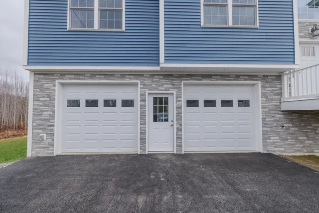 $580,000 | 22 Deer Hill Estates, Cornville, ME 04976