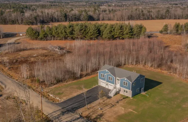 $580,000 | 22 Deer Hill Estates, Cornville, ME 04976