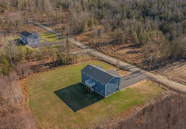 $580,000 | 22 Deer Hill Estates, Cornville, ME 04976