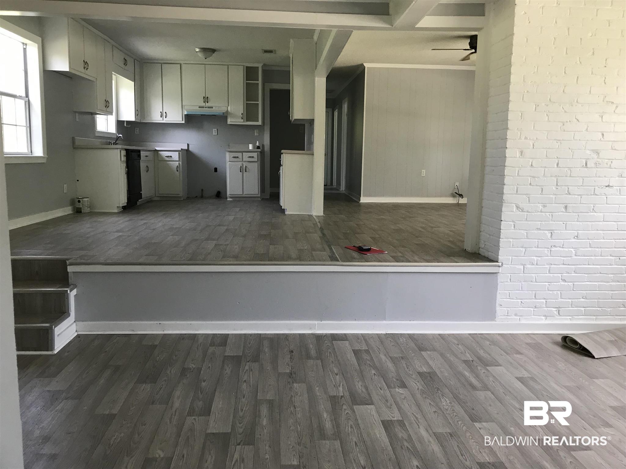 2221 Highway 83 Evergreen, AL 36401 - Photo 7 of 17 Den to Kitchen