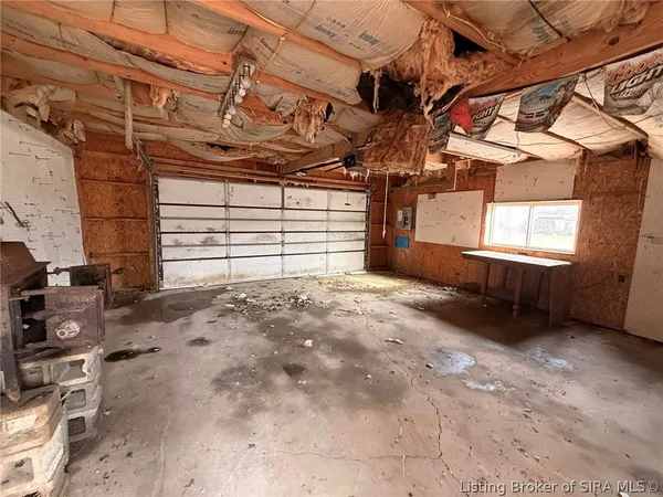 $69,900 | 3160 South Mulberry Street, Lexington, IN 47138