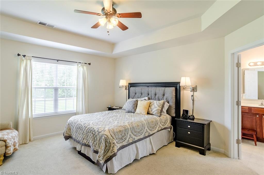 708 Spinning Wheel Point High Point, NC 27265 - Photo 12 of 30 Gallery Image 12
