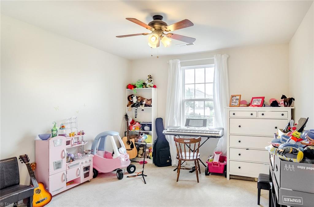 708 Spinning Wheel Point High Point, NC 27265 - Photo 18 of 30 Gallery Image 18