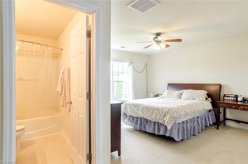 708 Spinning Wheel Point High Point, NC 27265 - Photo 24 of 30 Gallery Image 24