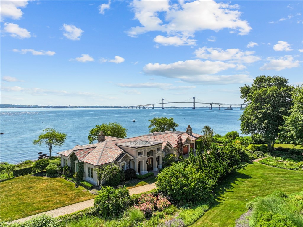 5 Decatur Avenue Jamestown, RI 02835 - Photo 1 of 40