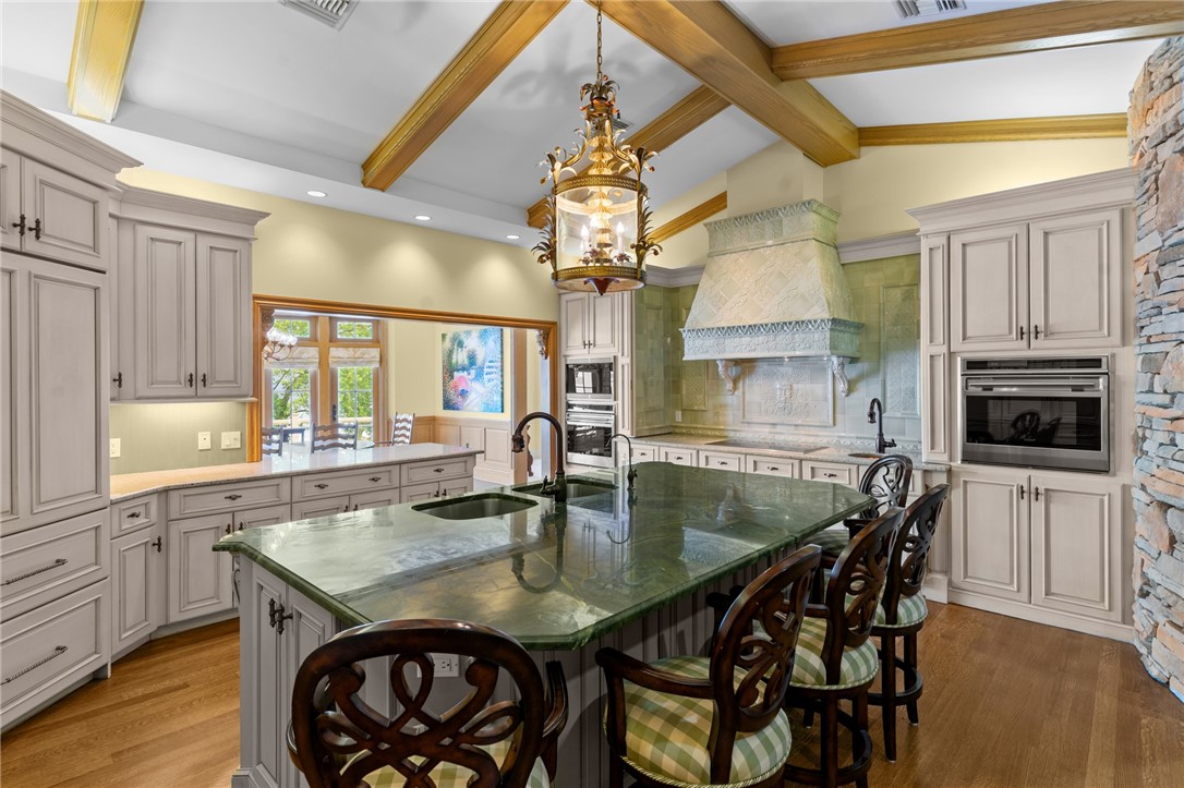 5 Decatur Avenue Jamestown, RI 02835 - Photo 11 of 40