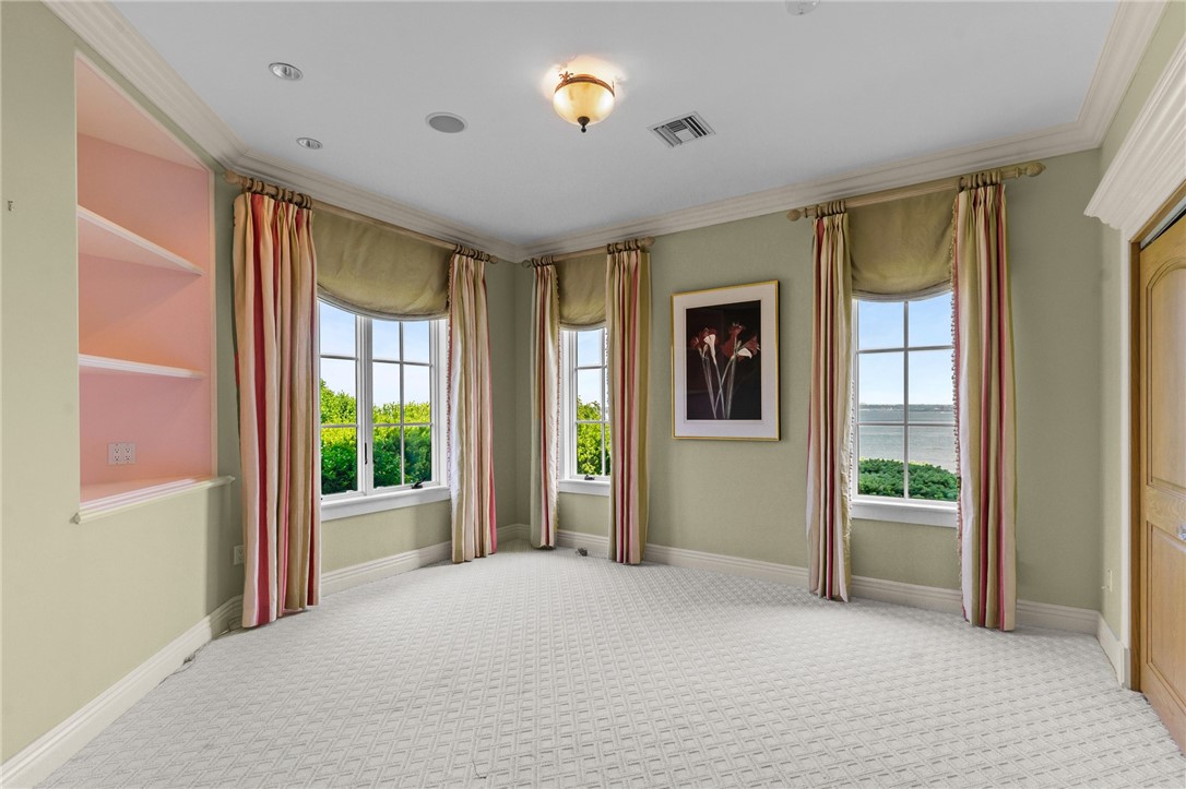5 Decatur Avenue Jamestown, RI 02835 - Photo 25 of 40
