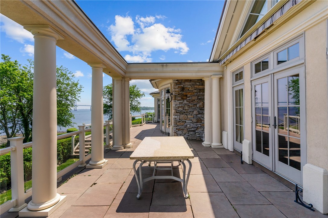 5 Decatur Avenue Jamestown, RI 02835 - Photo 33 of 40
