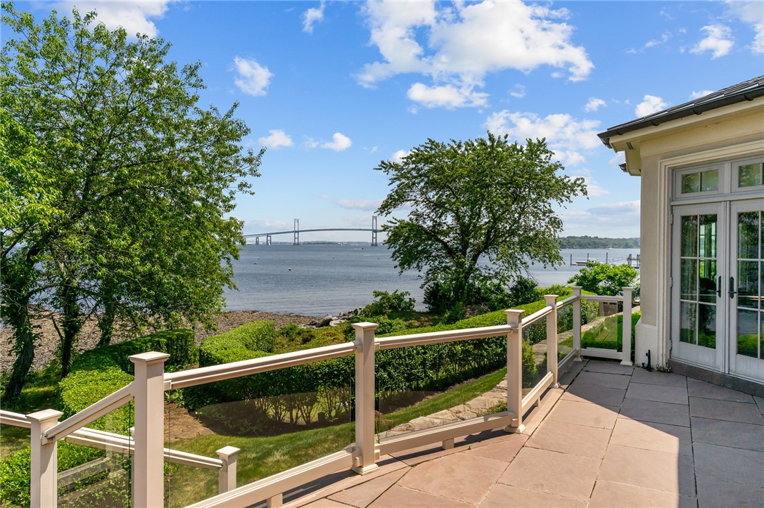 5 Decatur Avenue Jamestown, RI 02835 - Photo 35 of 40