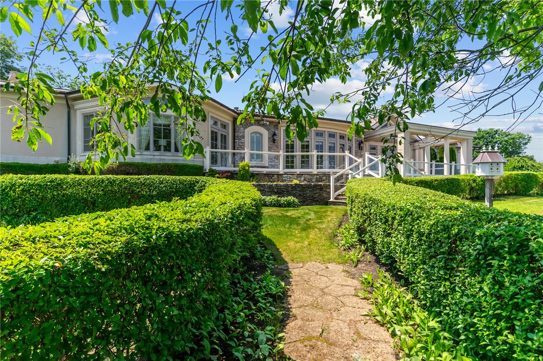 5 Decatur Avenue Jamestown, RI 02835 - Photo 36 of 40