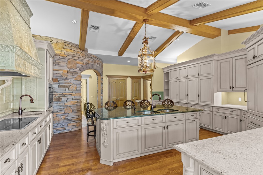 5 Decatur Avenue Jamestown, RI 02835 - Photo 8 of 40