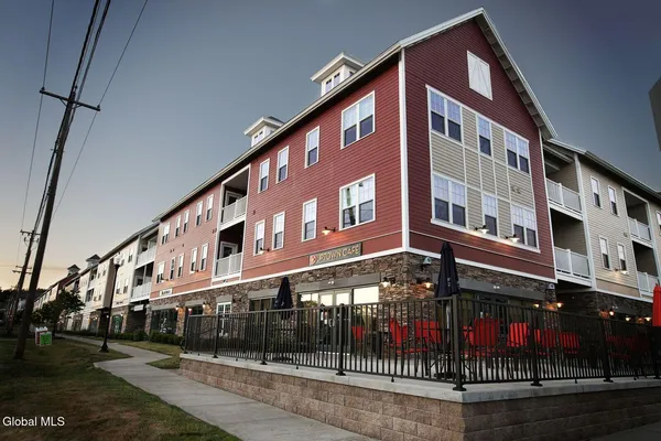 $2,016 | 60 Weibel Avenue, Unit 3HP315, Saratoga Springs, NY 12866