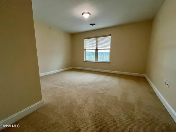 $2,016 | 60 Weibel Avenue, Unit 3HP315, Saratoga Springs, NY 12866