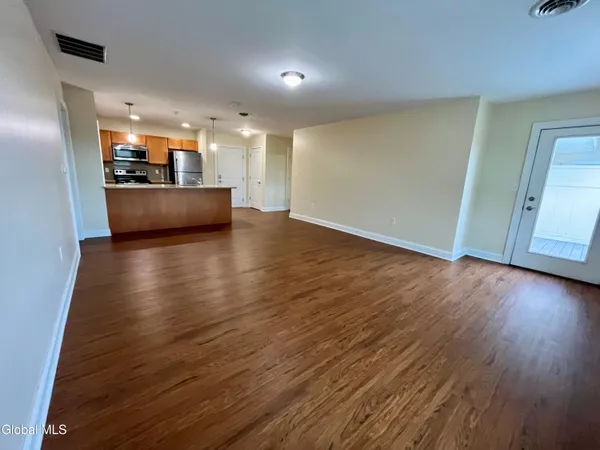 $2,016 | 60 Weibel Avenue, Unit 3HP315, Saratoga Springs, NY 12866