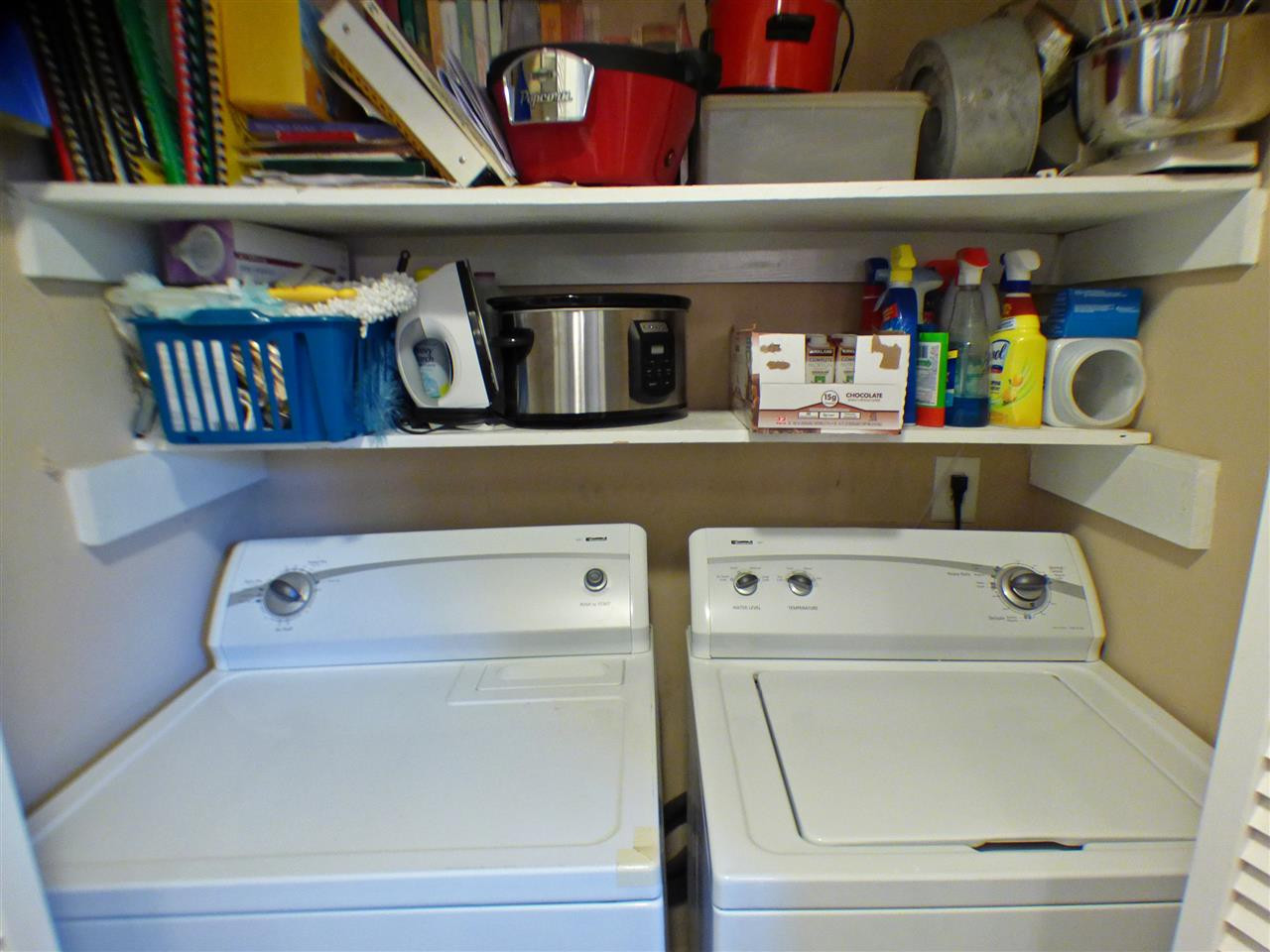 5923 Farm Gate Road Raleigh, NC 27606 - Photo 16 of 18 Laundry