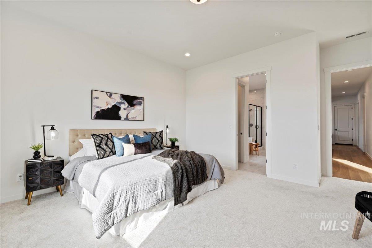 14701 Port Royal Street Caldwell, ID 83607 - Photo 16 of 40 Carpeted bedroom with recessed lighting and baseboards
