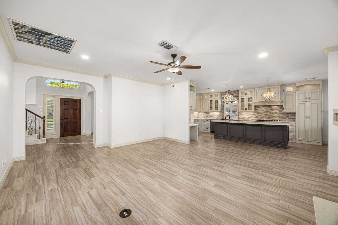 12502 Pebble Way Court Houston, TX 77041 - Photo 8 of 50