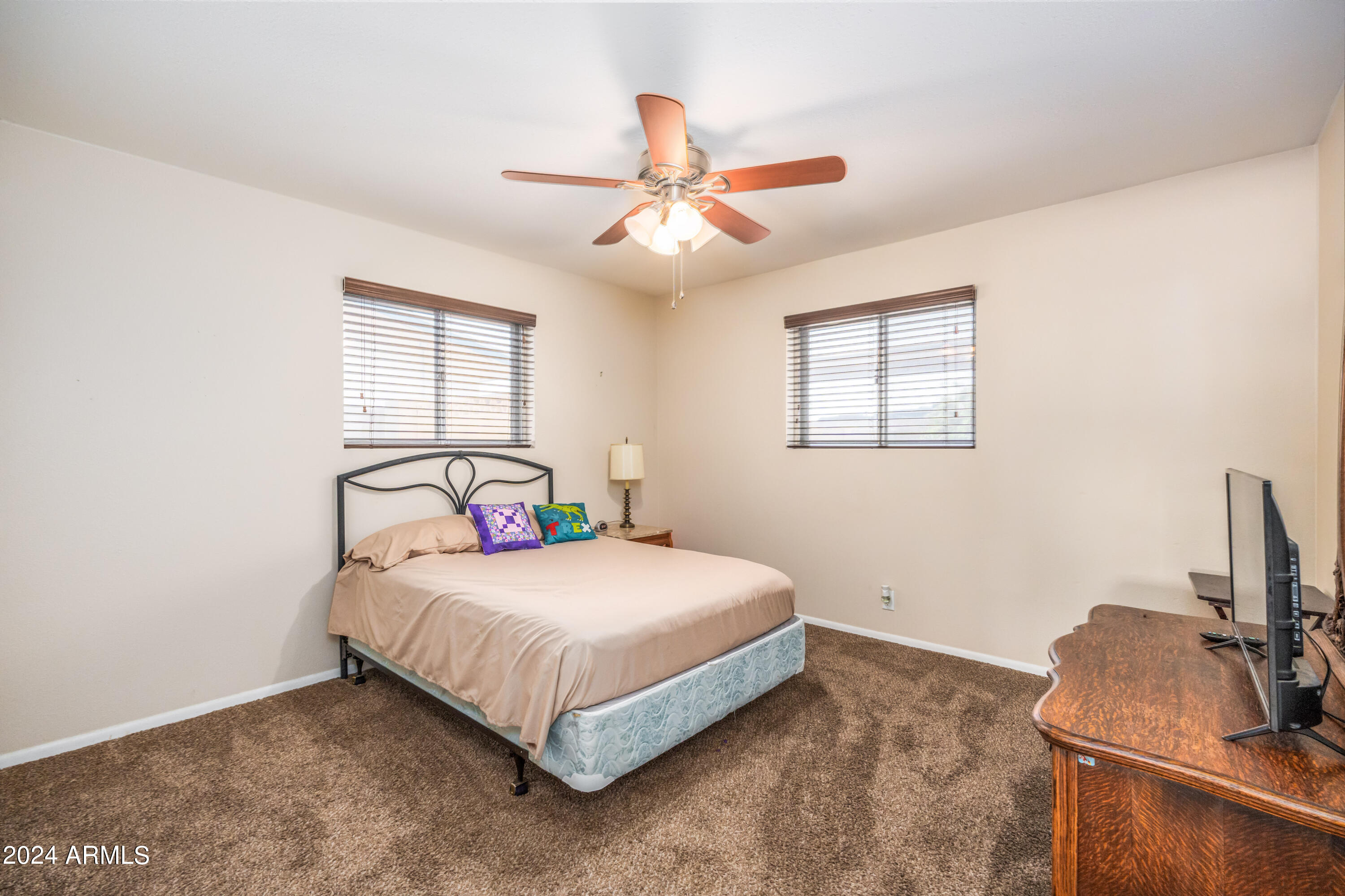 6717 East Decatur Street Mesa, AZ 85205 - Photo 19 of 25 Guest Bedroom