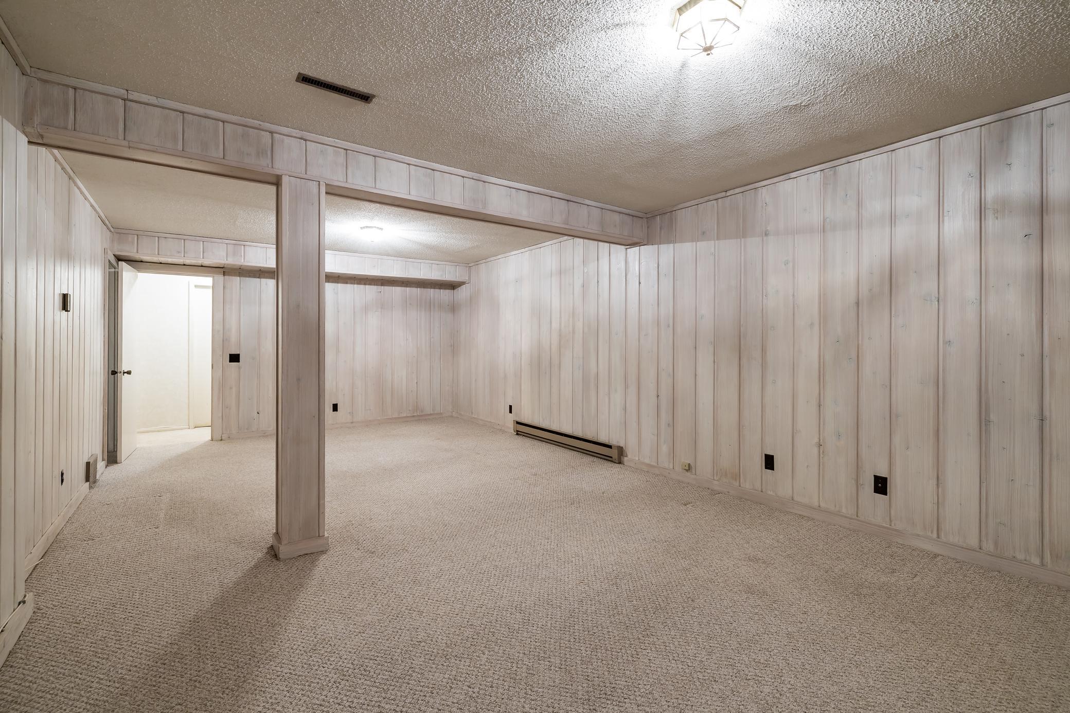 6124 Blake Ridge Road Edina, MN 55436 - Photo 22 of 36 Gallery Image 22