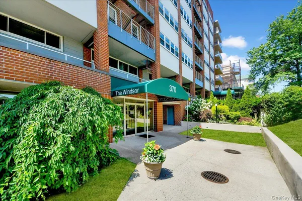 $134,900 | 370 Westchester Avenue, Unit 3M, Port Chester, NY 10573