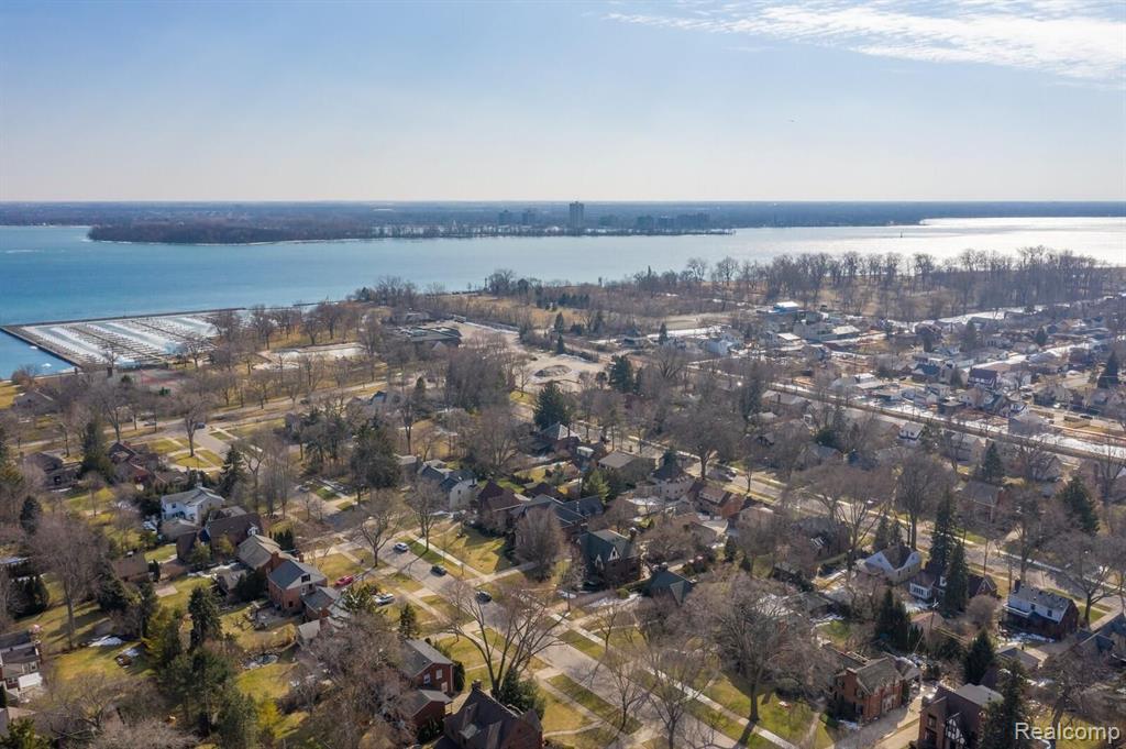 518 Barrington Road Grosse Pointe, MI 48230 - Photo 60 of 64