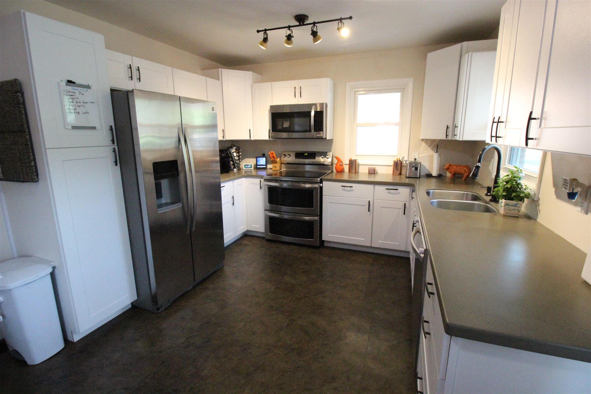 3005 St George Road Evansville, IN 47711 - Photo 4 of 17 Gallery Image 4