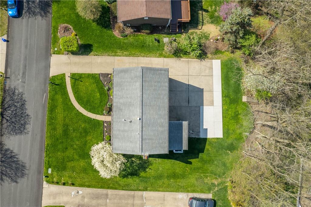 2143 Pendleton Drive Monroeville, PA 15146 - Photo 23 of 25 an aerial view of a house with a garden