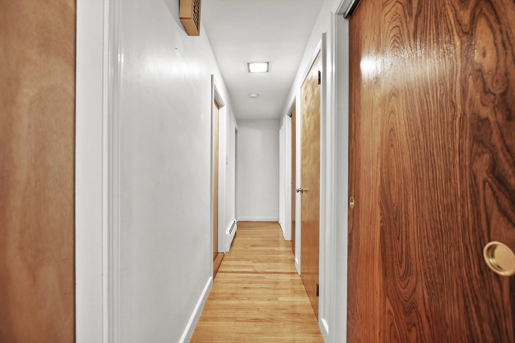 4 Bowdoin Road Andover, MA 01810 - Photo 14 of 42 Gallery Image 14