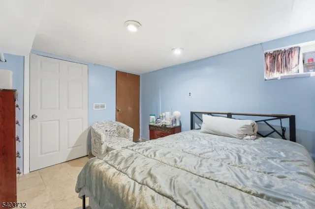 a view of entryway and hall