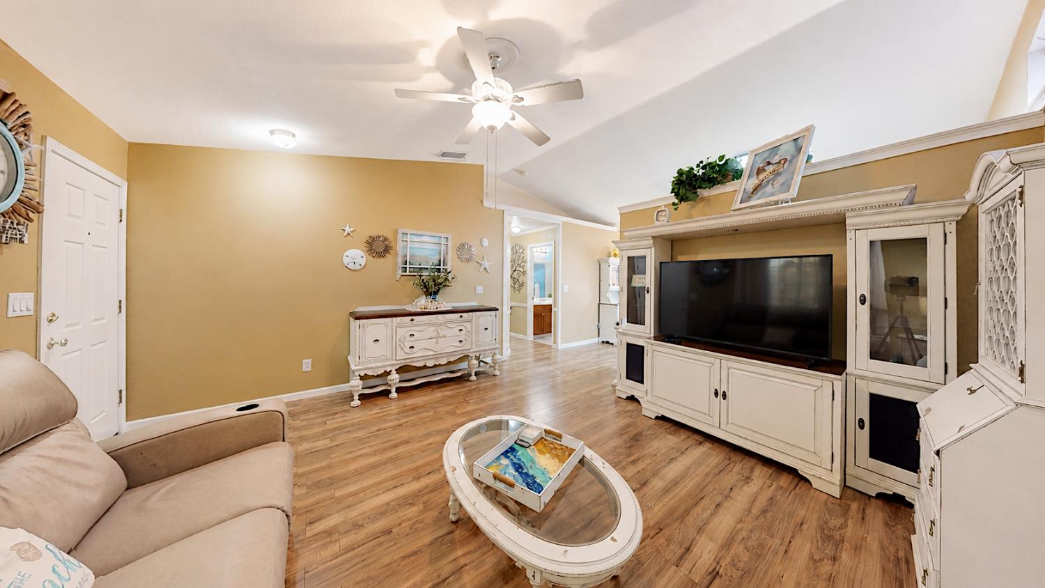 3905 Gable Way Ceres, CA 95307 - Photo 7 of 40 Gallery Image 7